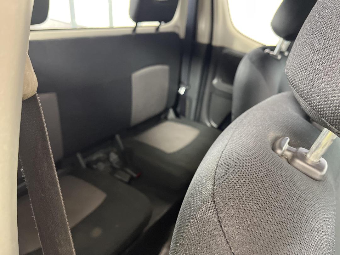 Photo '19' of Mitsubishi Triton Photo '19' of Mitsubishi Triton