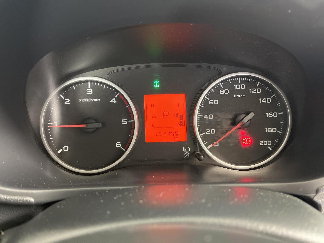 Photo '20' of Mitsubishi Triton Photo '20' of Mitsubishi Triton