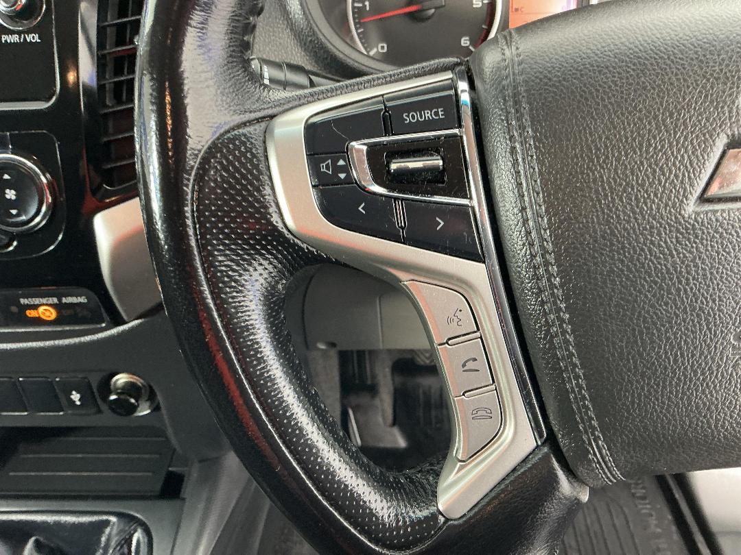 Photo '24' of Mitsubishi Triton