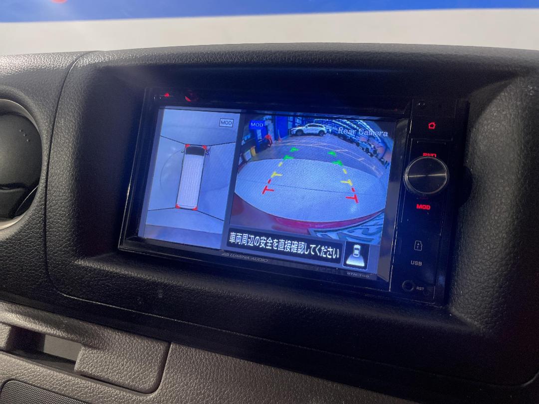 Photo '27' of Nissan Caravan Photo '27' of Nissan Caravan