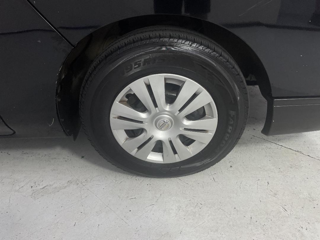 Photo '9' of Nissan Caravan Photo '9' of Nissan Caravan