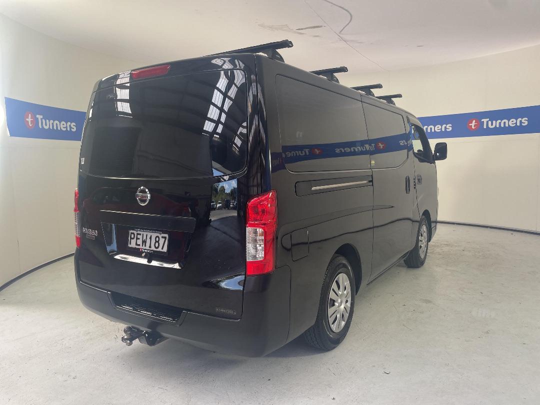 Photo '7' of Nissan Caravan Photo '7' of Nissan Caravan