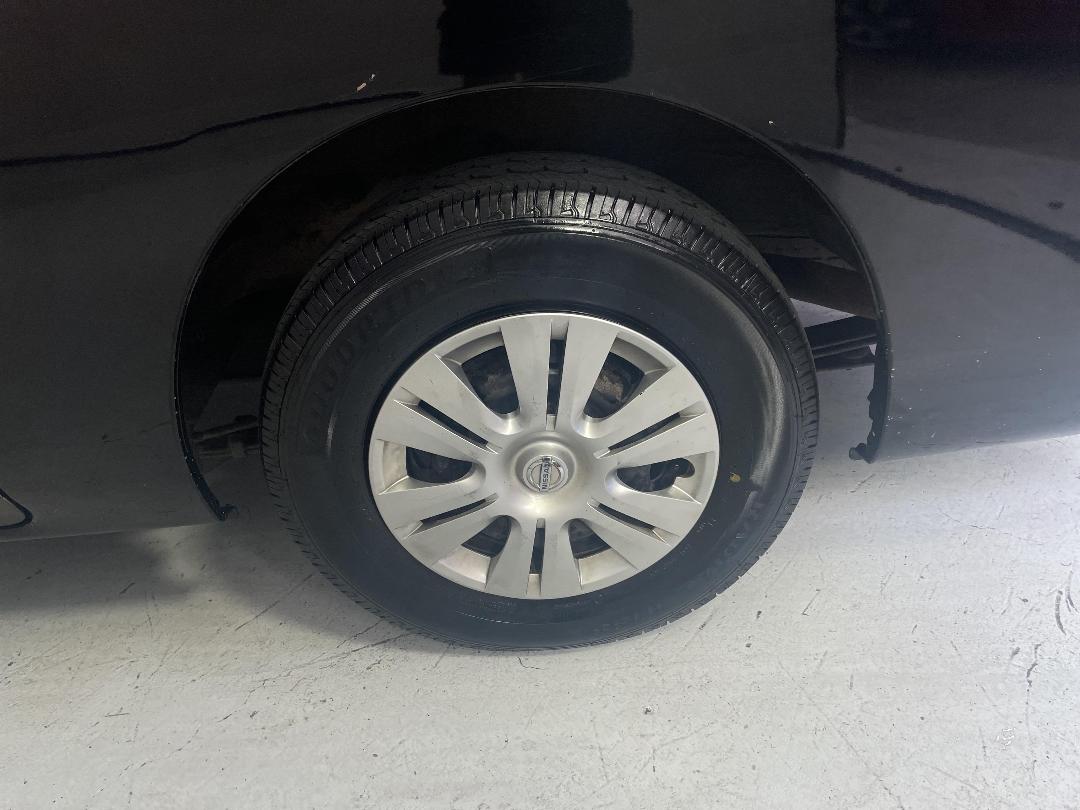 Photo '11' of Nissan Caravan Photo '11' of Nissan Caravan