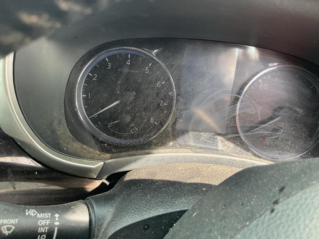 Photo '13' of Nissan Elgrand Photo '13' of Nissan Elgrand