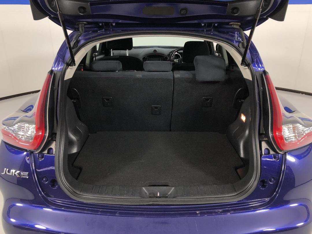 Photo '14' of Nissan Juke Photo '14' of Nissan Juke