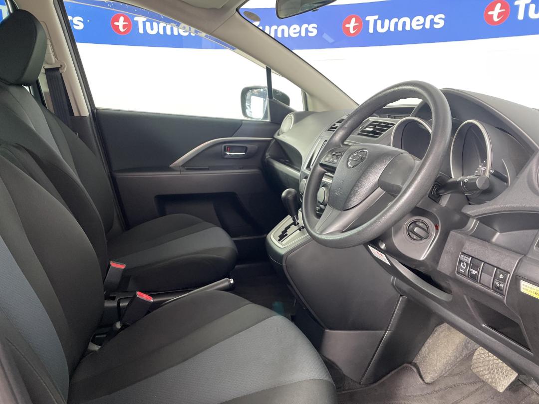 Photo '16' of Nissan Lafesta Photo '16' of Nissan Lafesta