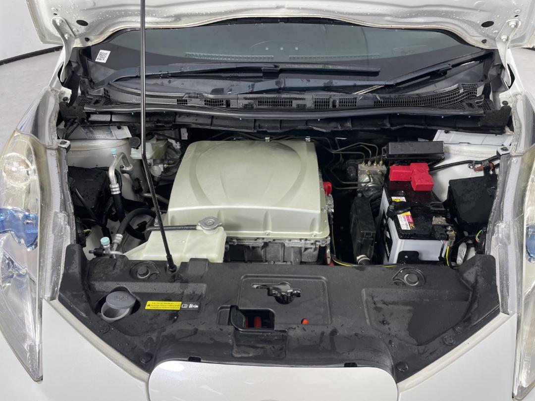 Photo '13' of Nissan Leaf Photo '13' of Nissan Leaf