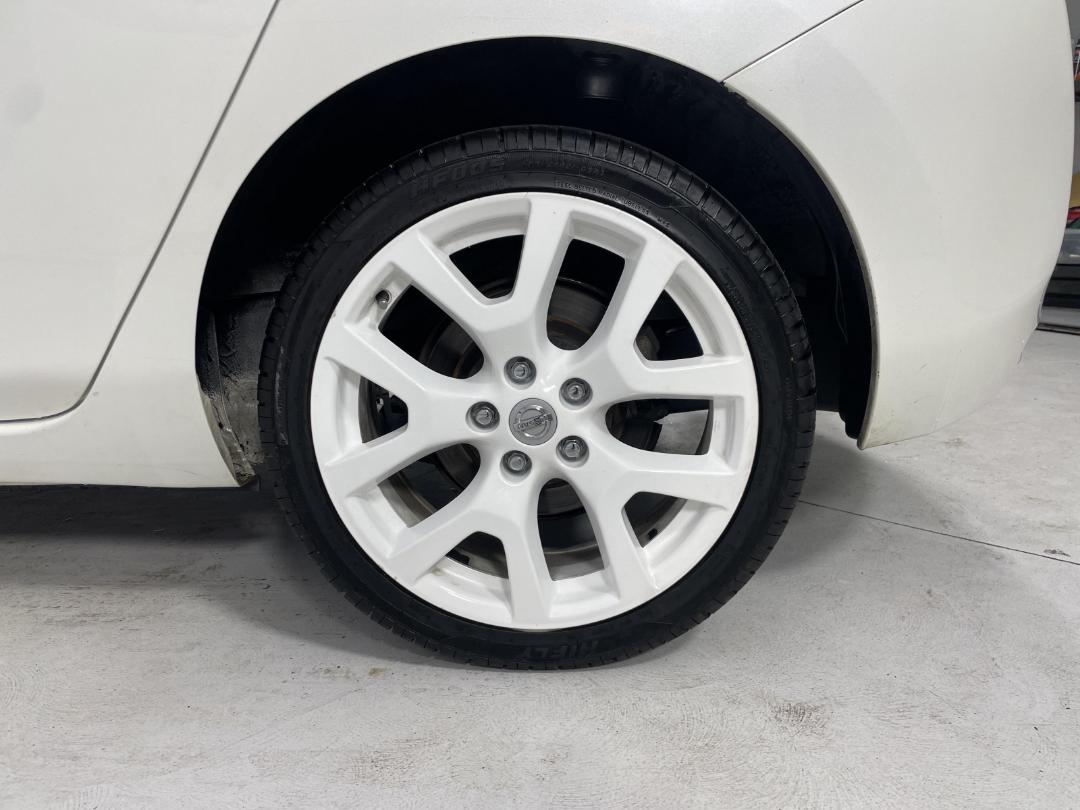 Photo '11' of Nissan Leaf Photo '11' of Nissan Leaf