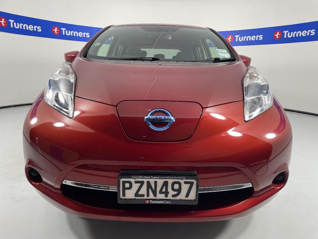 Photo '2' of Nissan Leaf