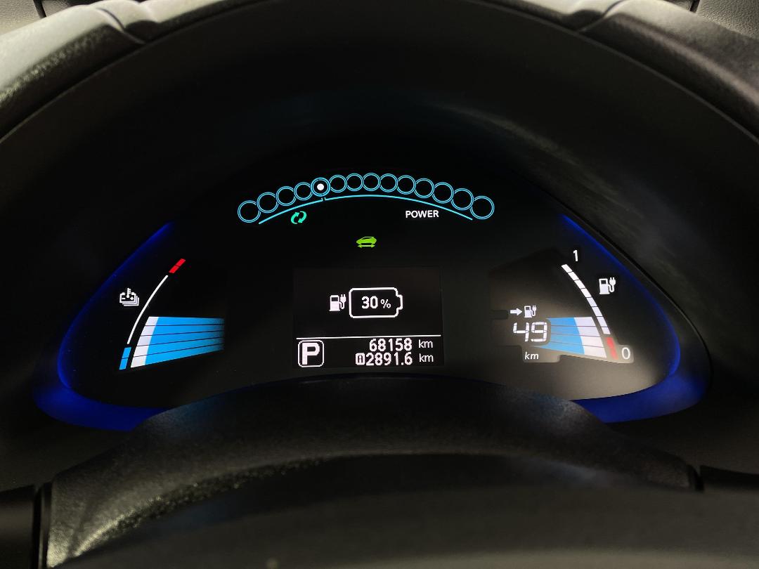 Photo '21' of Nissan Leaf
