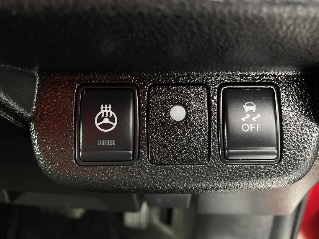 Photo '24' of Nissan Leaf