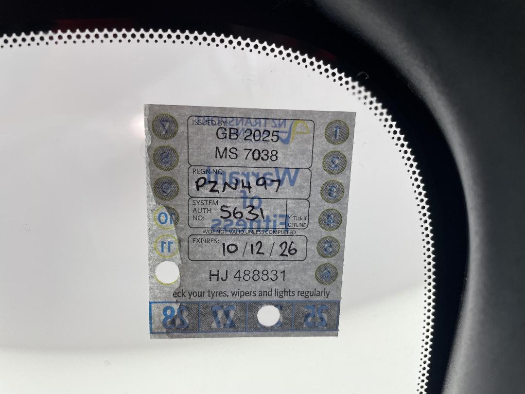 Photo '31' of Nissan Leaf