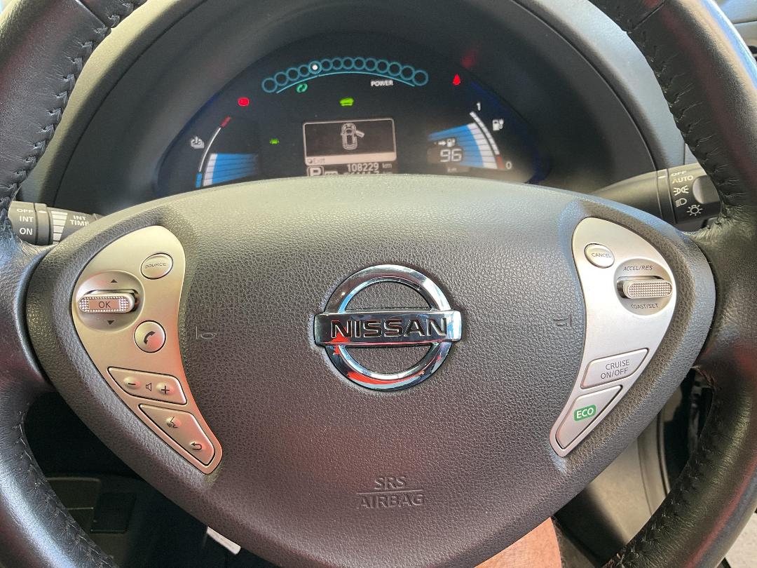 Photo '11' of Nissan Leaf