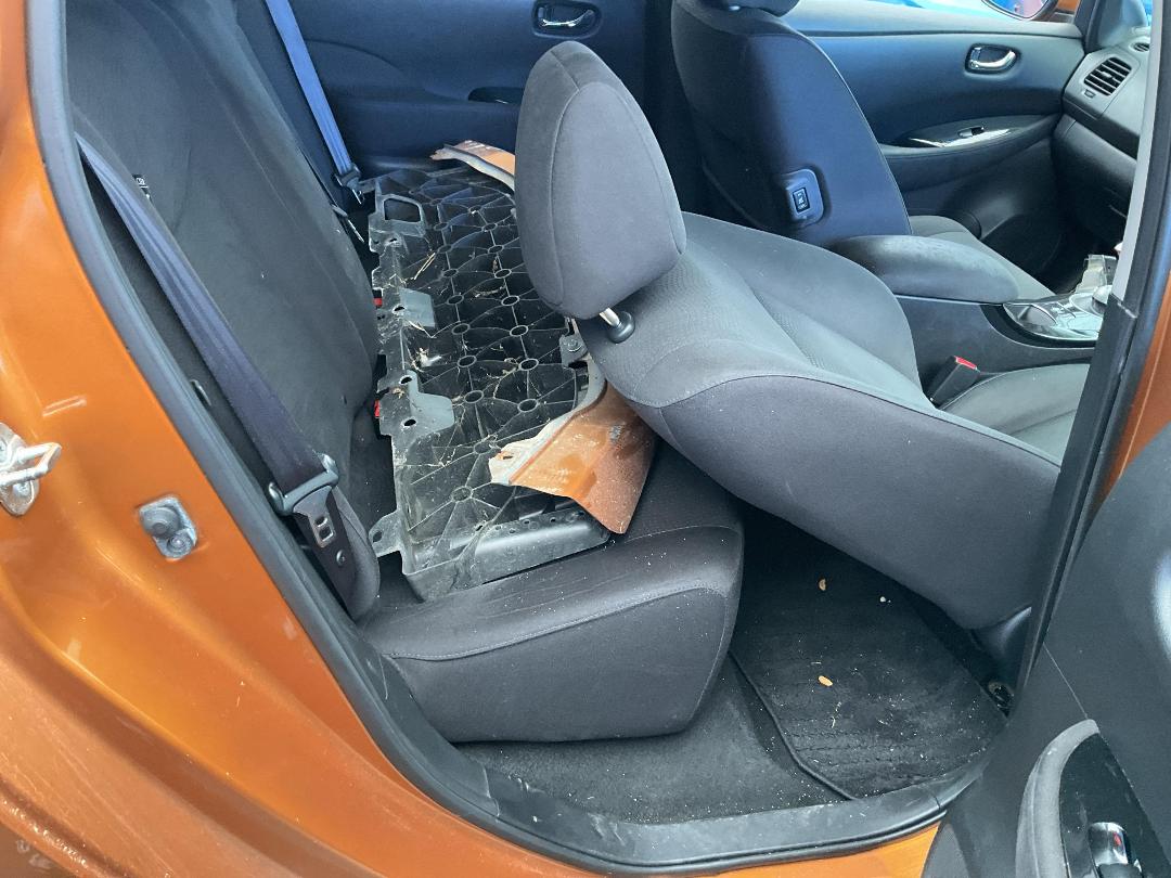 Photo '6' of Nissan Leaf