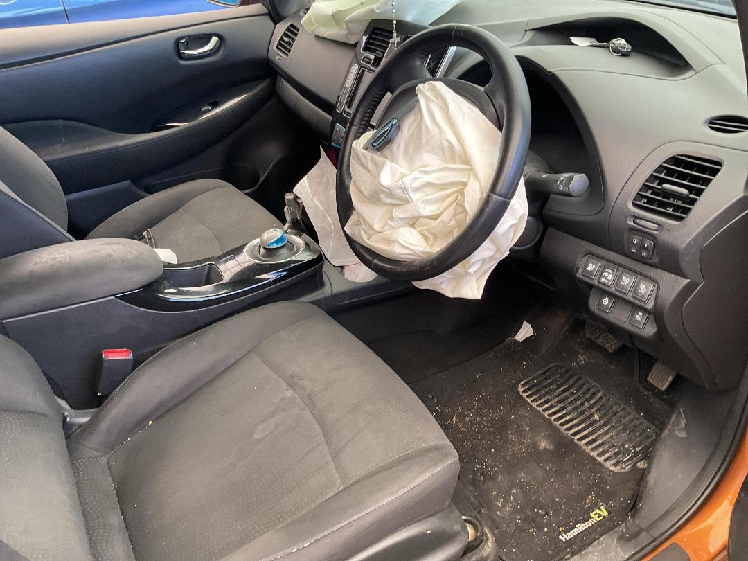 Photo '8' of Nissan Leaf