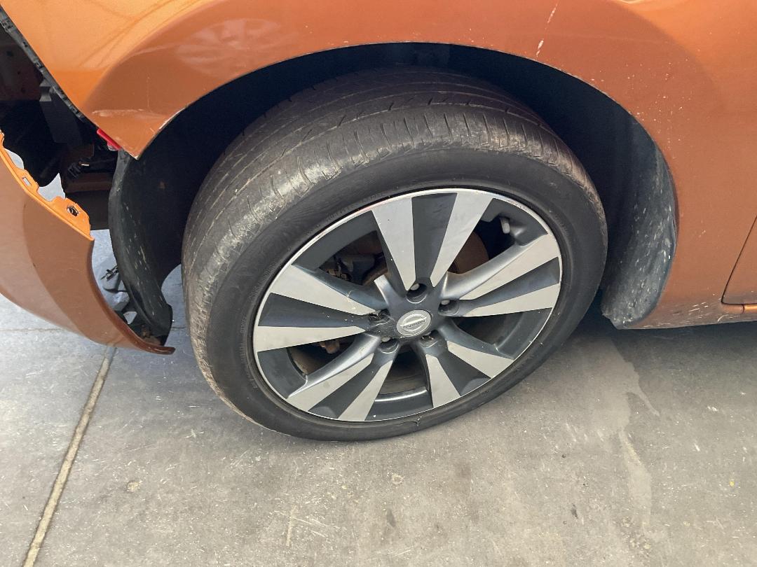 Photo '20' of Nissan Leaf