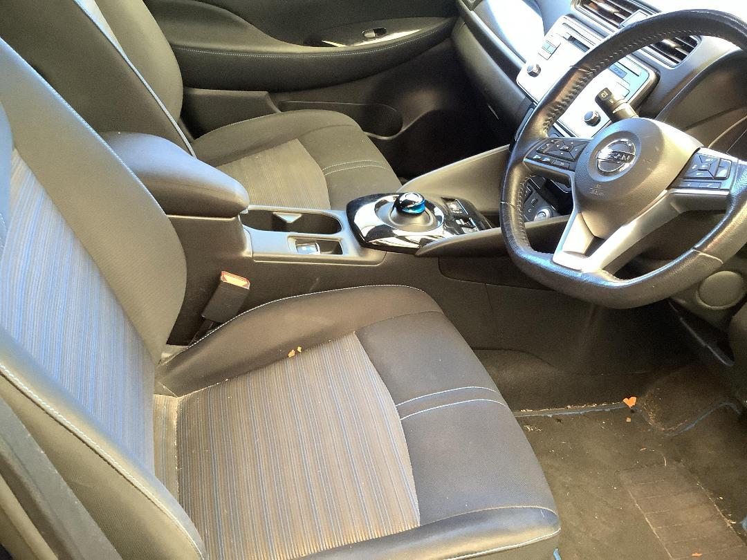 Photo '15' of Nissan Leaf Photo '15' of Nissan Leaf