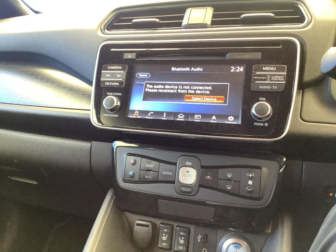 Photo '19' of Nissan Leaf Photo '19' of Nissan Leaf