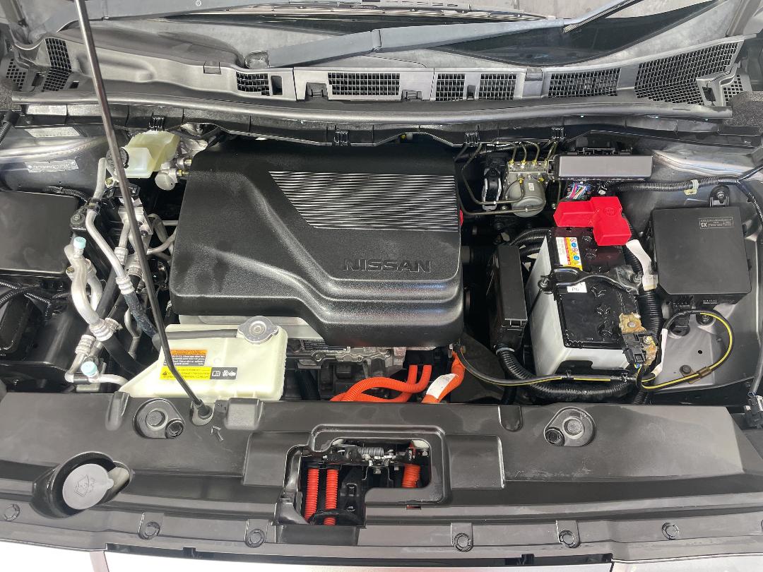 Photo '13' of Nissan Leaf