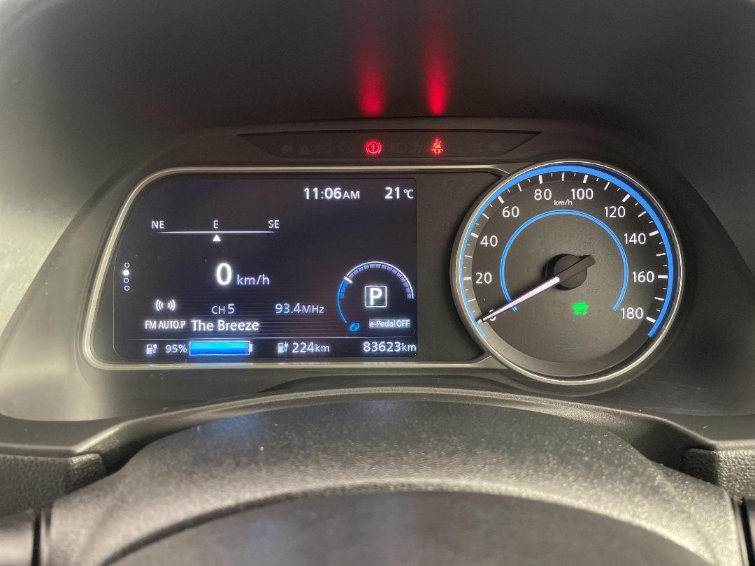 Photo '21' of Nissan Leaf