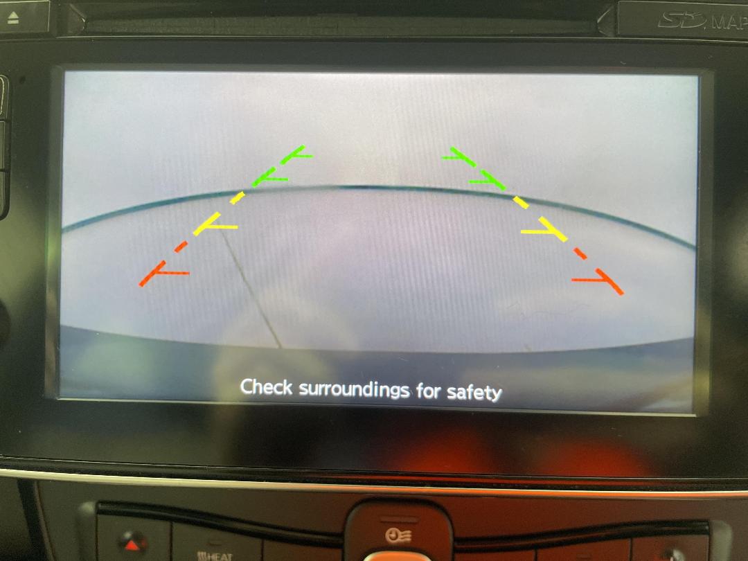 Photo '24' of Nissan Leaf