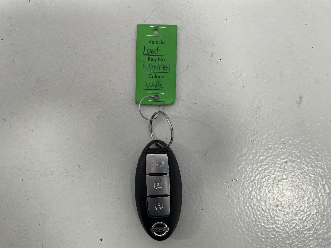 Photo '22' of Nissan Leaf