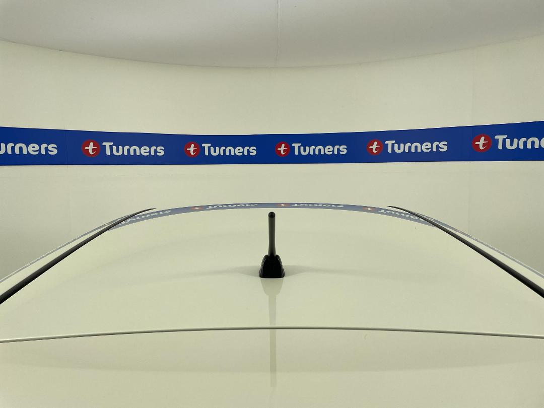 Photo '33' of Nissan Leaf