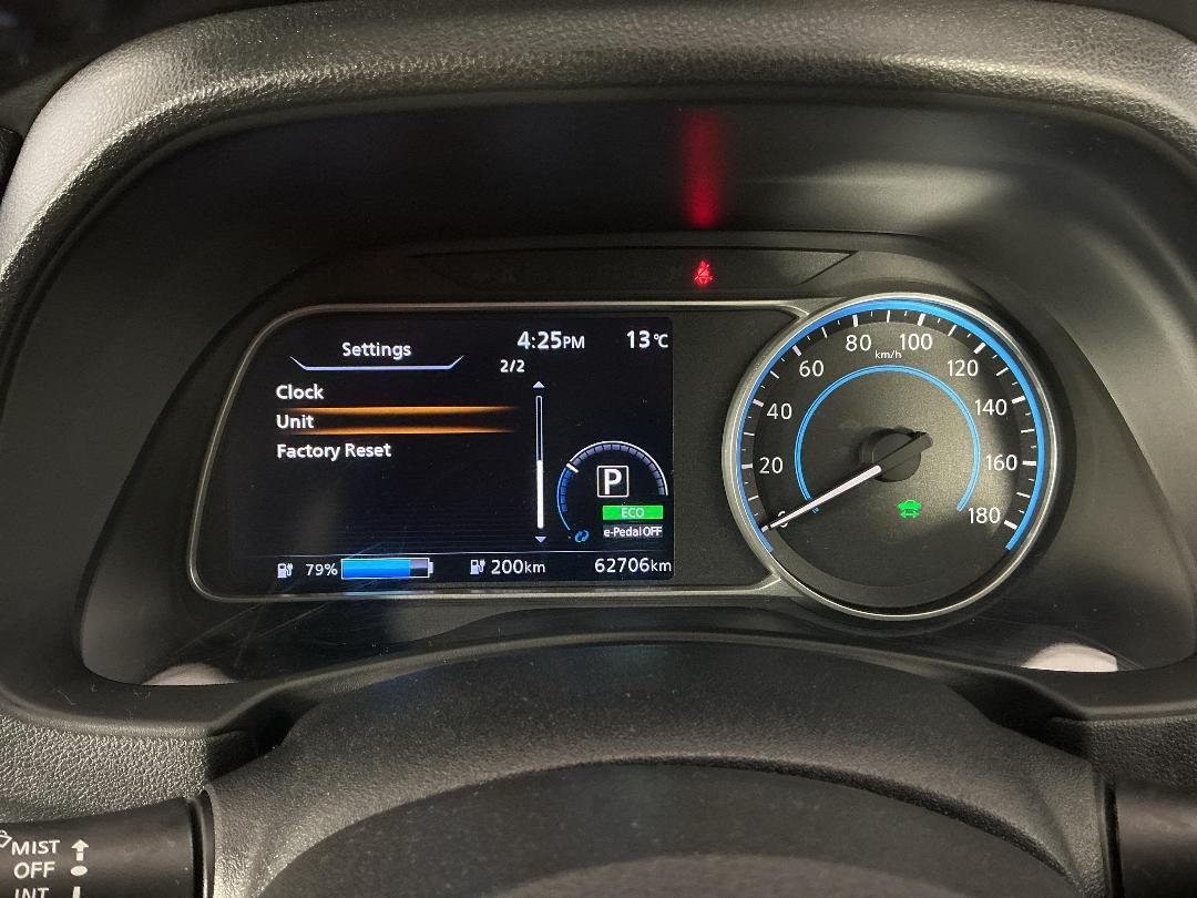 Photo '21' of Nissan Leaf Photo '21' of Nissan Leaf