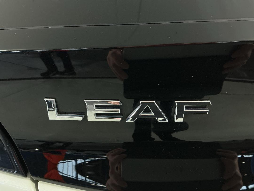 Photo '30' of Nissan Leaf Photo '30' of Nissan Leaf