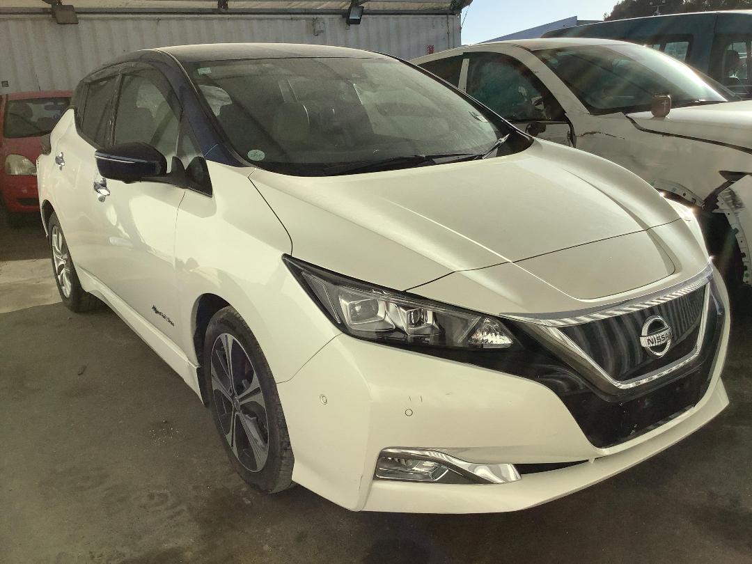 Photo '2' of Nissan Leaf