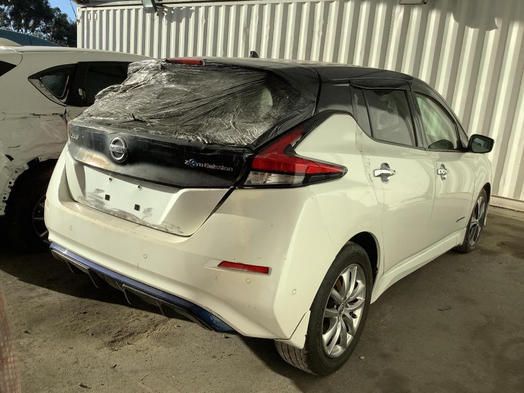 Photo '3' of Nissan Leaf