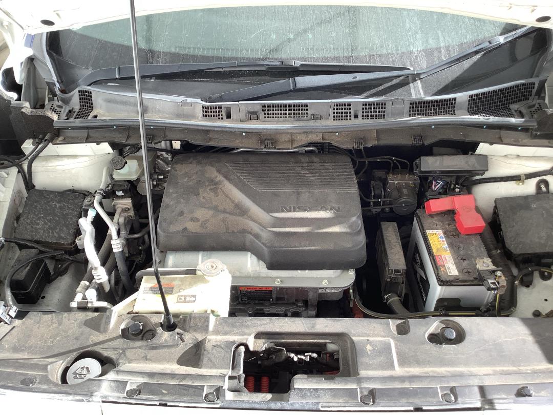 Photo '10' of Nissan Leaf