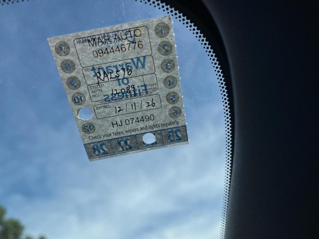 Photo '9' of Nissan Leaf