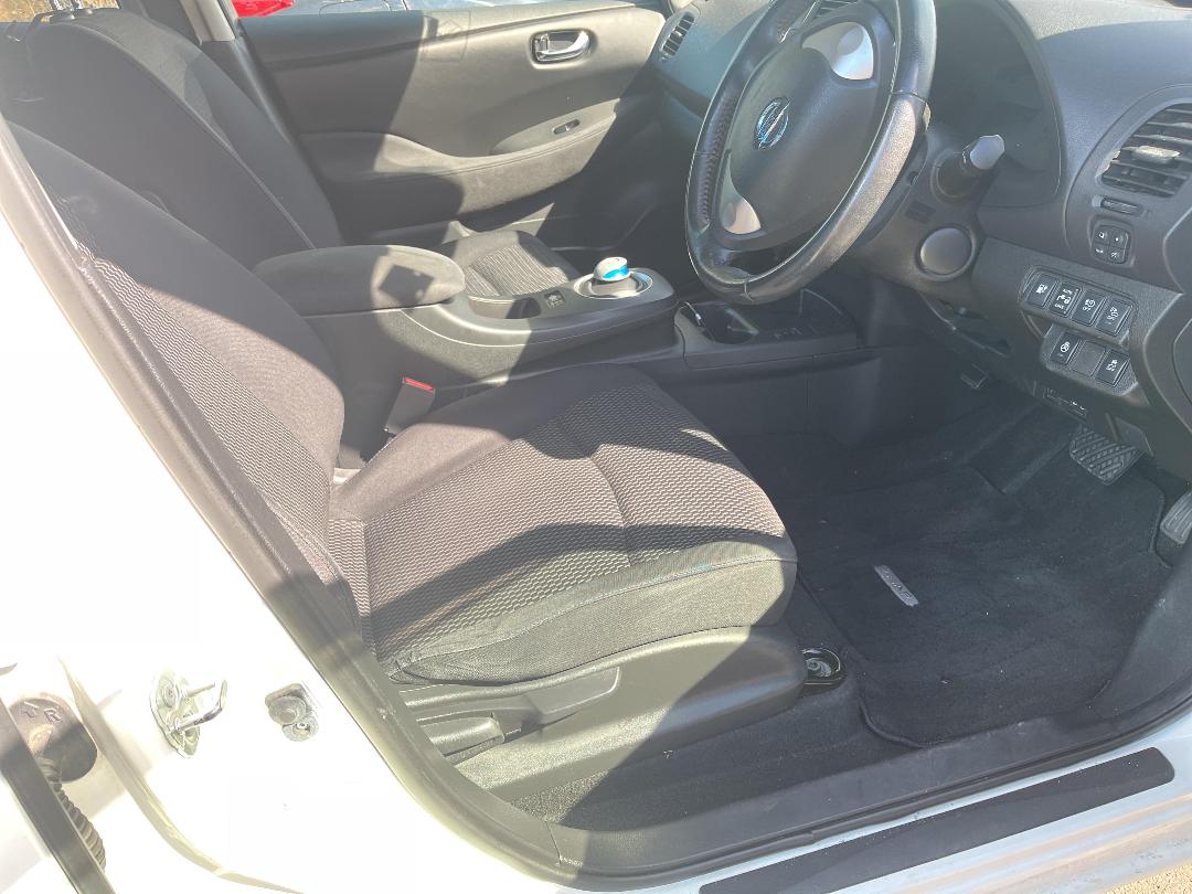 Photo '14' of Nissan Leaf