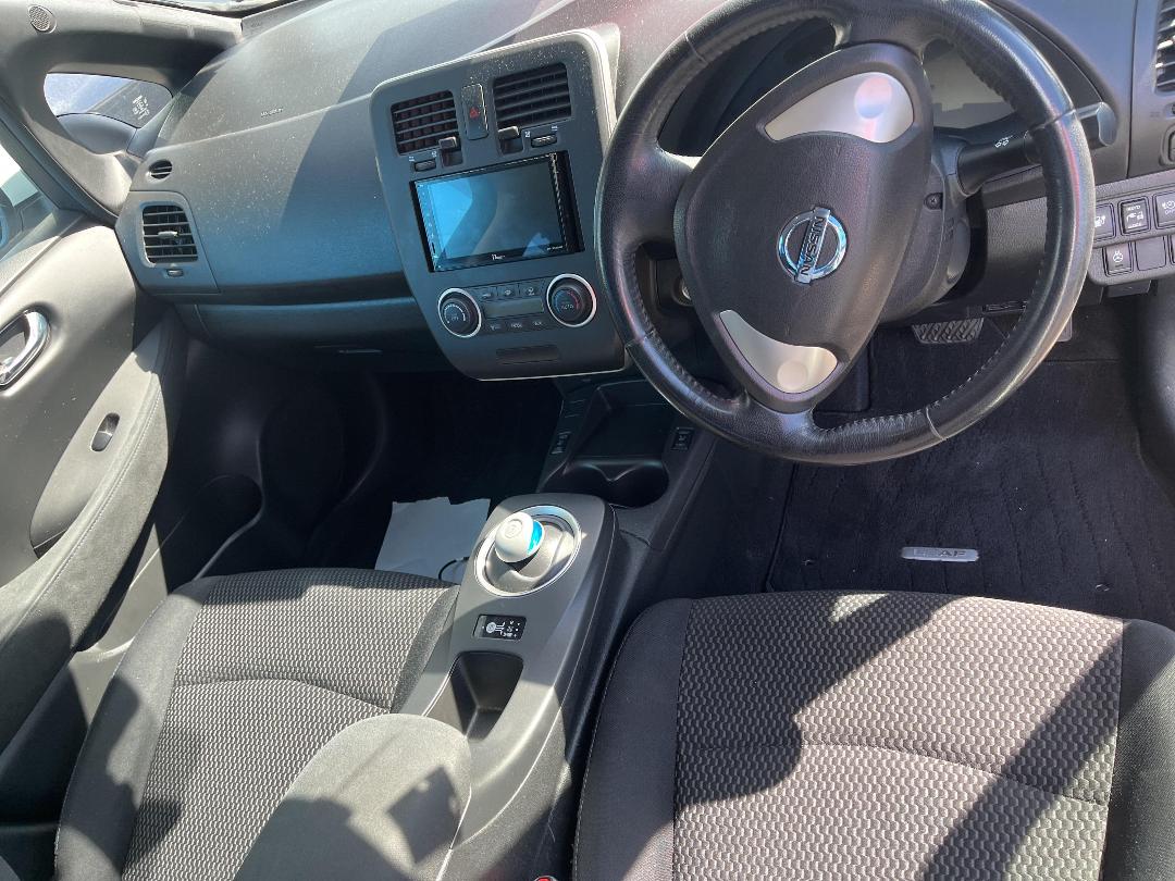 Photo '16' of Nissan Leaf