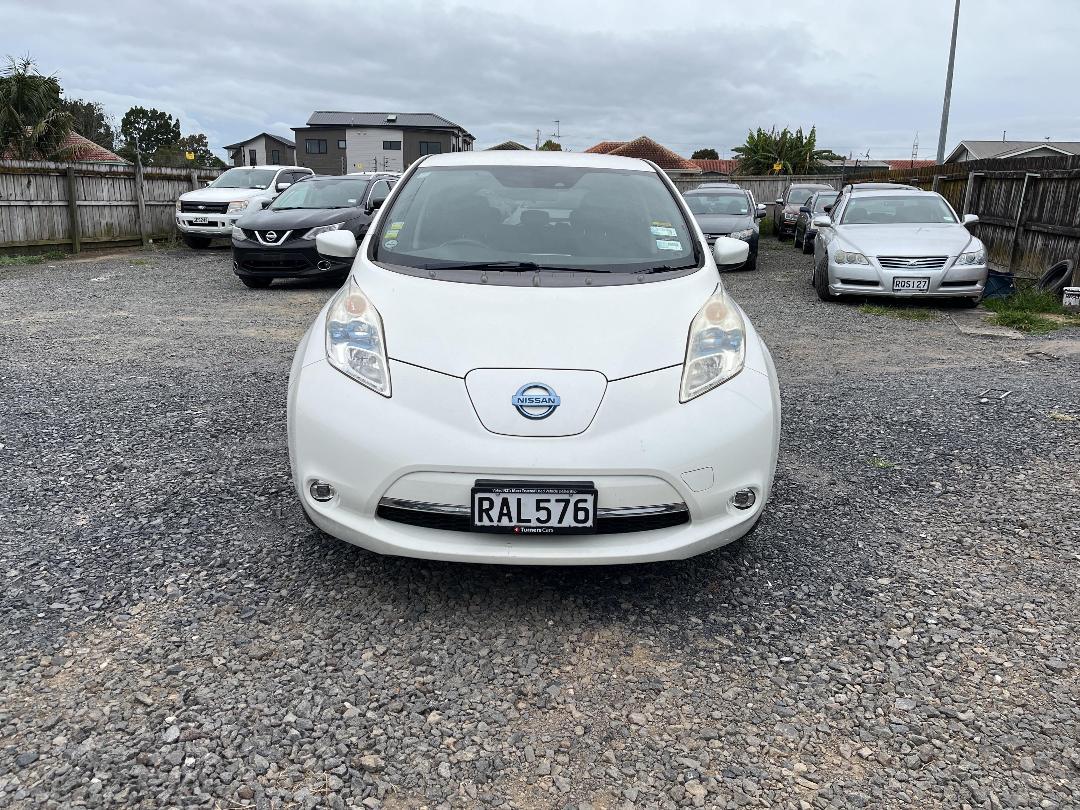 Photo '2' of Nissan Leaf