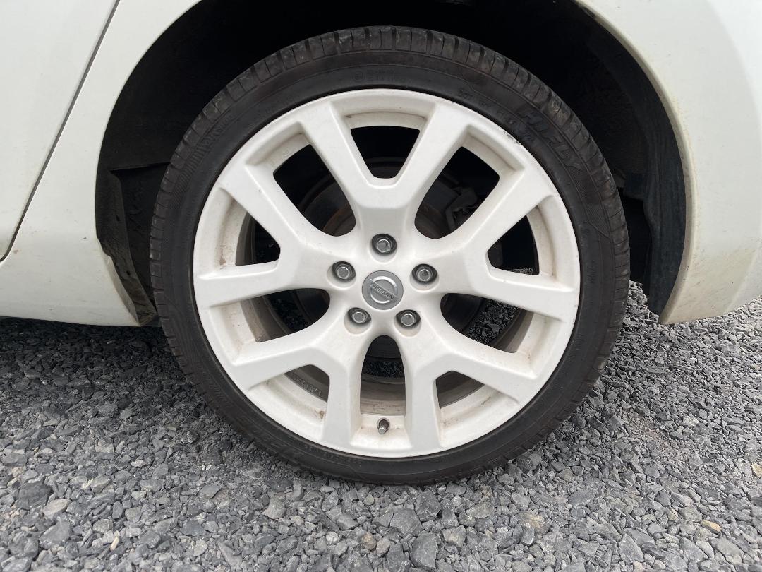 Photo '11' of Nissan Leaf