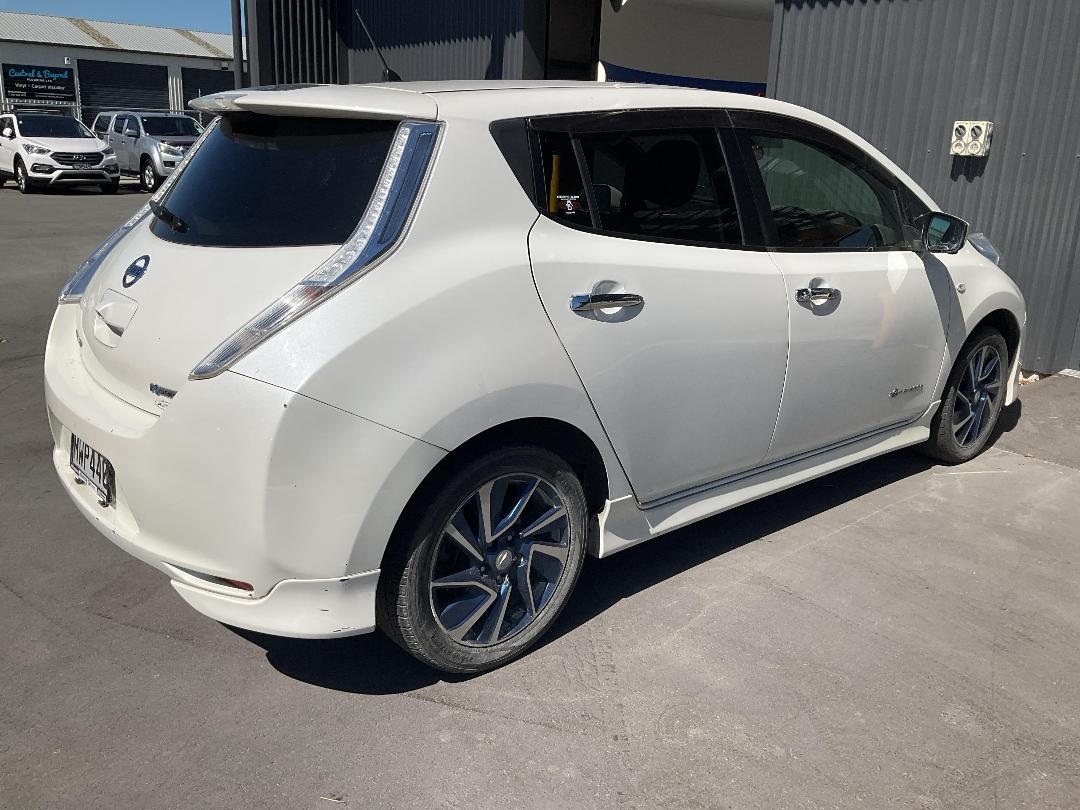 Photo '6' of Nissan Leaf Electric