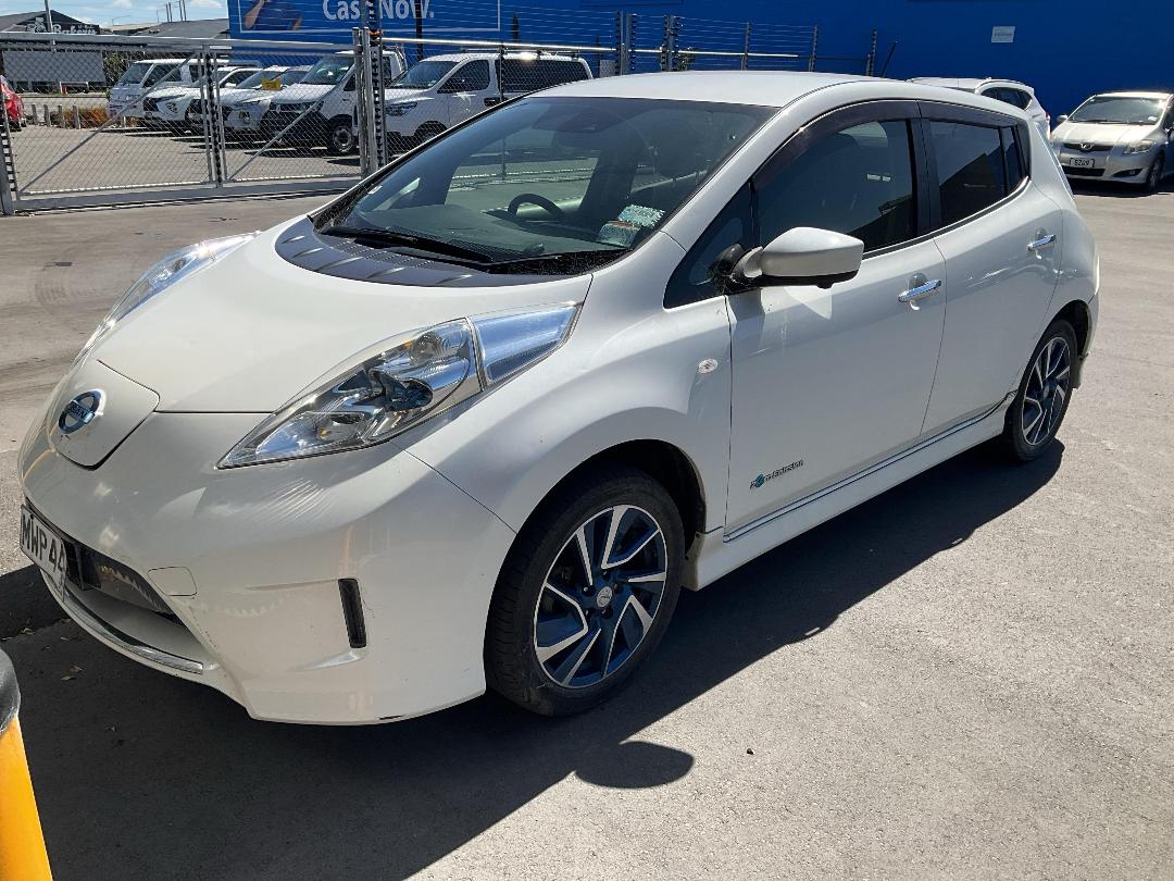 Photo '3' of Nissan Leaf Electric