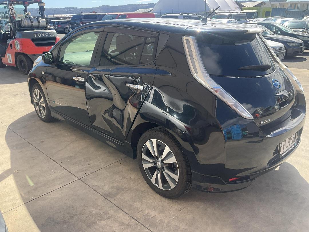 Photo '4' of Nissan Leaf Electric Photo '4' of Nissan Leaf Electric