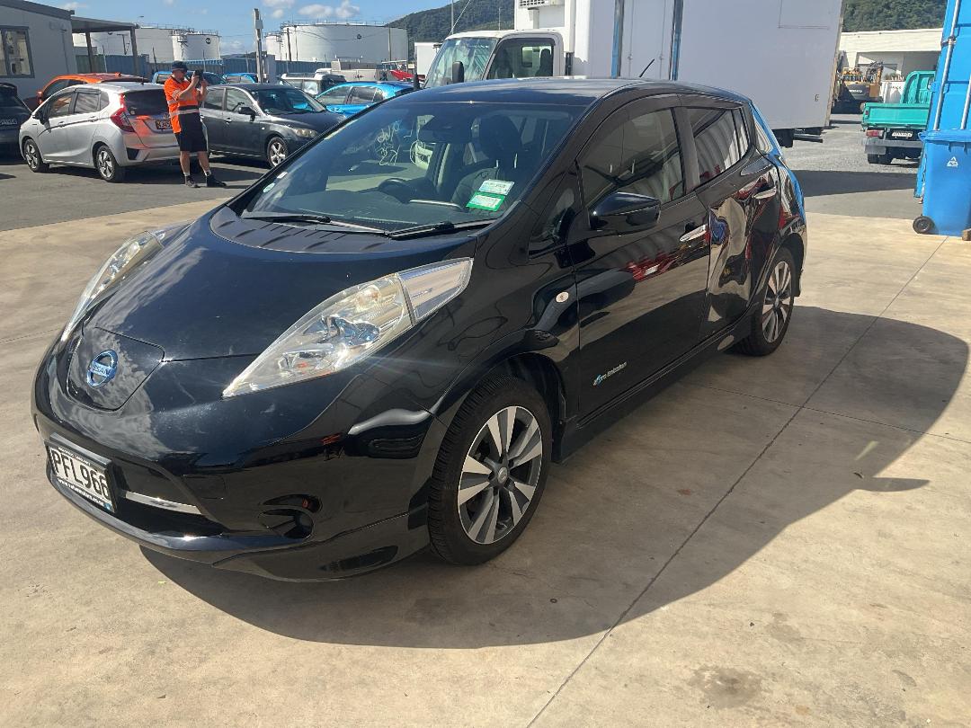 Photo '3' of Nissan Leaf Electric Photo '3' of Nissan Leaf Electric