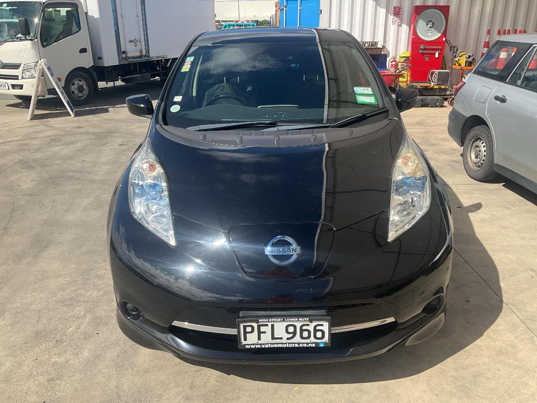 Photo '2' of Nissan Leaf Electric Photo '2' of Nissan Leaf Electric