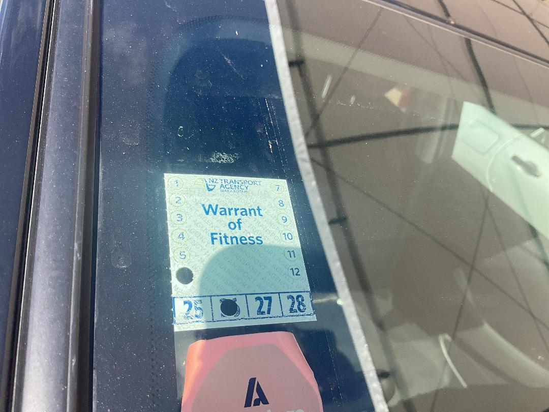 Photo '12' of Nissan Leaf Electric Photo '12' of Nissan Leaf Electric