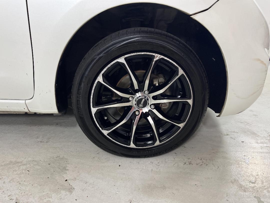 Photo '9' of Nissan March