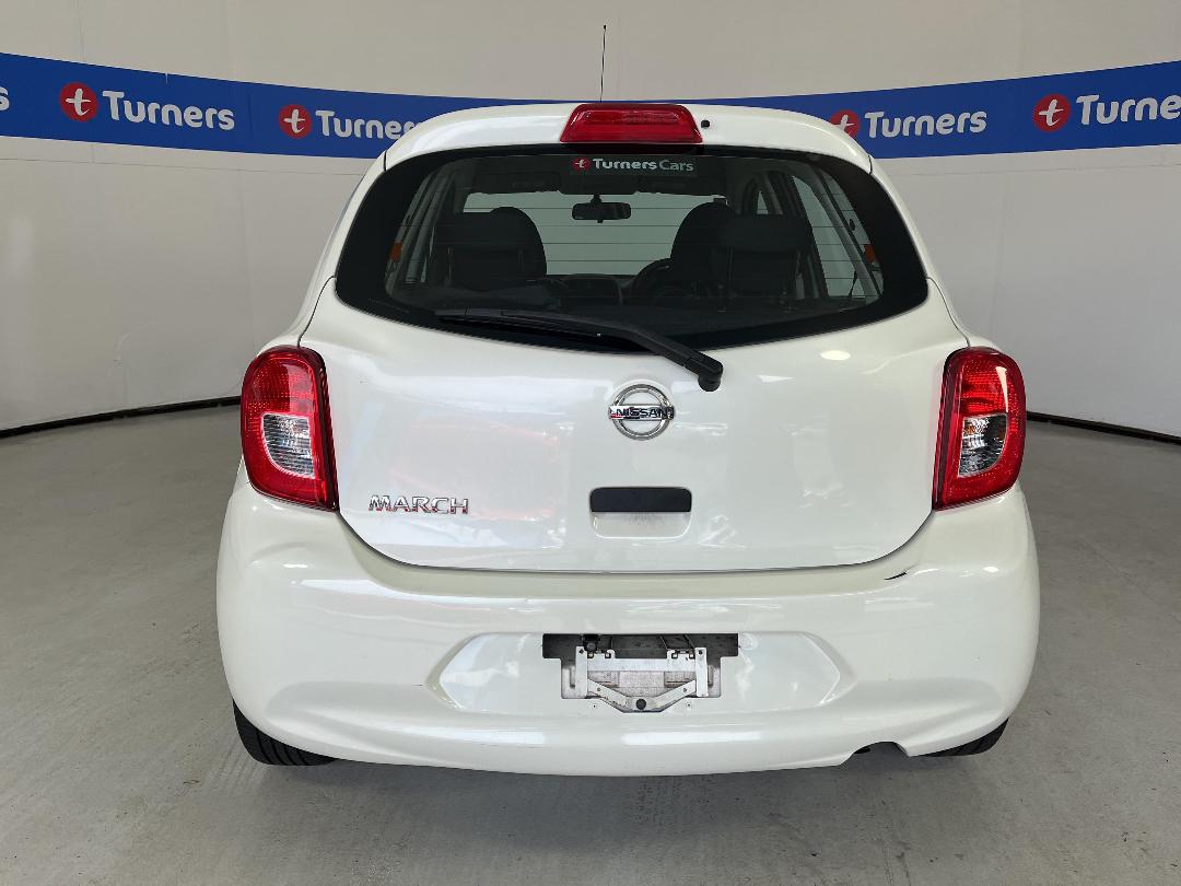 Photo '6' of Nissan March