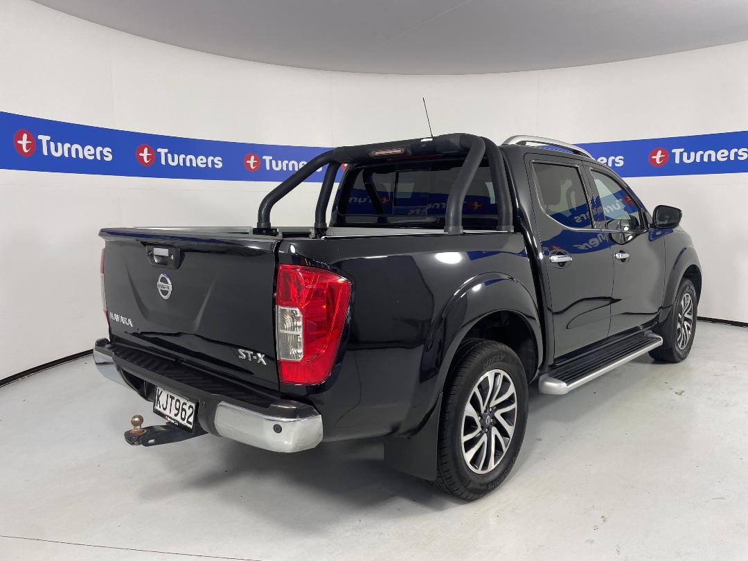 Photo '7' of Nissan Navara