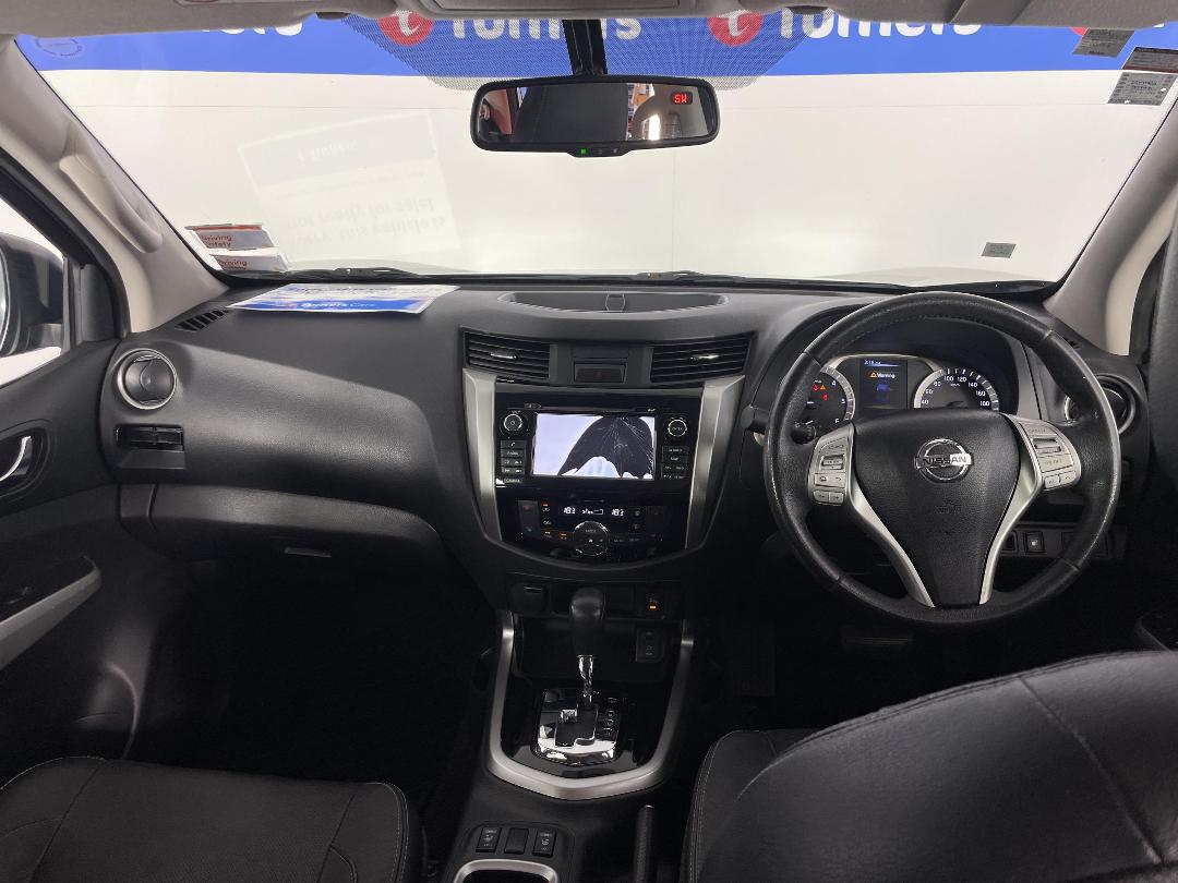 Photo '17' of Nissan Navara