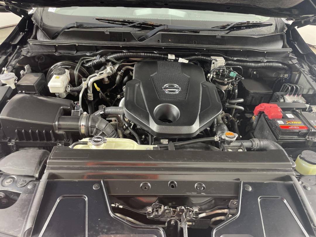 Photo '13' of Nissan Navara