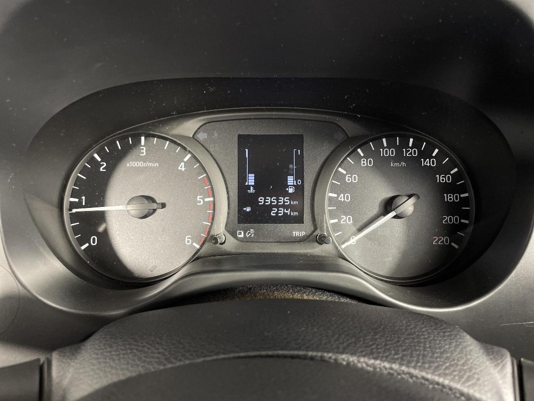 Photo '19' of Nissan Navara Photo '19' of Nissan Navara