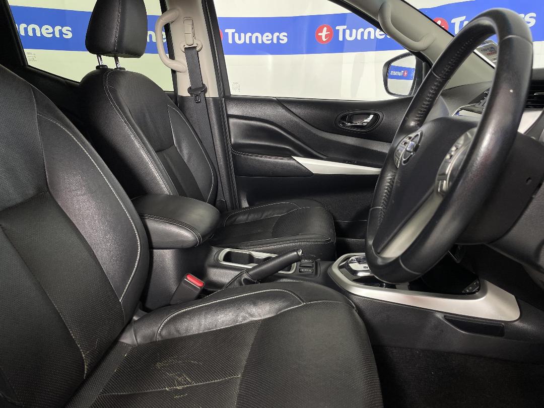 Photo '16' of Nissan Navara Photo '16' of Nissan Navara